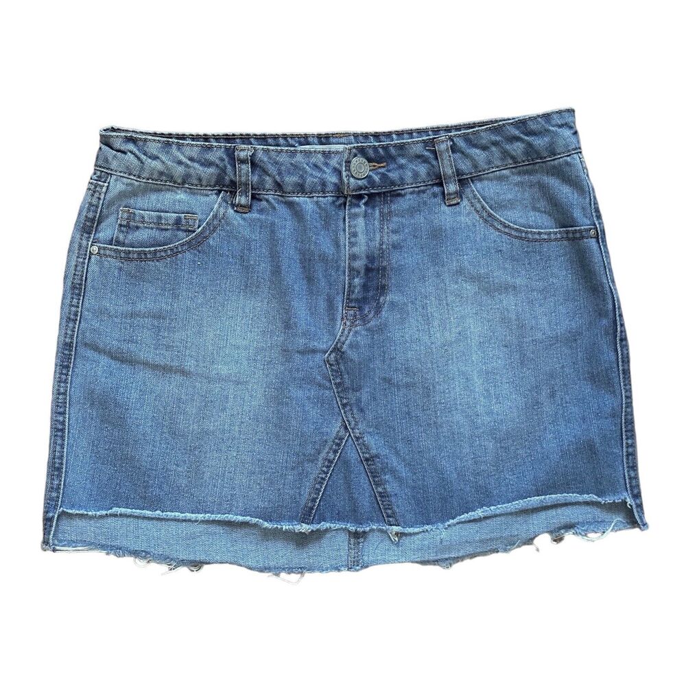 Refuge Denim Mini Skirt Size 8 Distressed Frayed Y2K 90s Skirt Womens